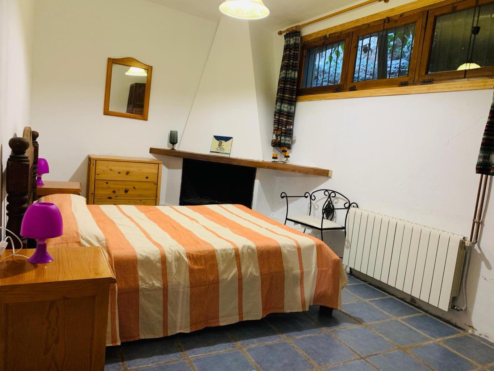 Barranco De La Salud Guest House Laroles Phòng bức ảnh