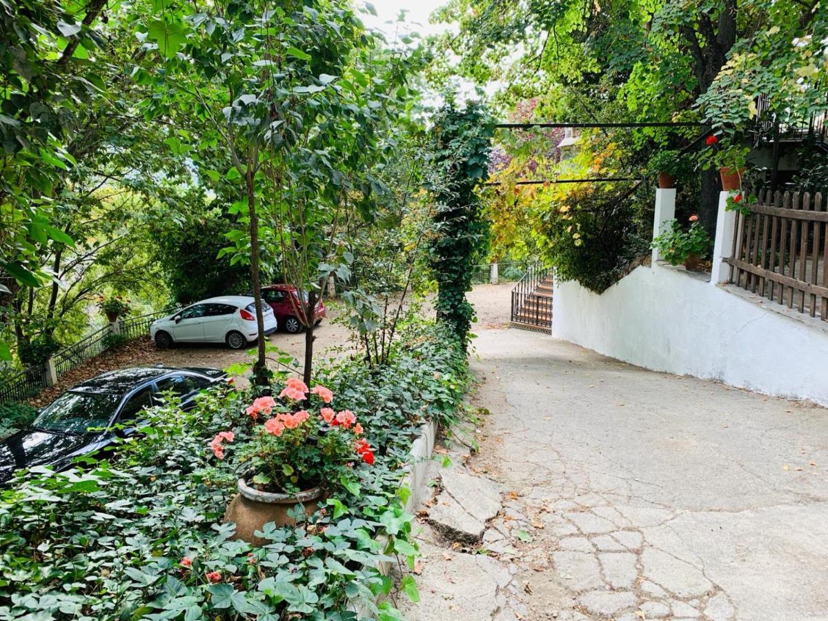 Barranco De La Salud Guest House Laroles Ngoại thất bức ảnh